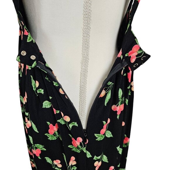 🔥H&M V Neck Sleeveless Retro Cherry Fruit Cut Out Midi Dress - Picture 8 of 10